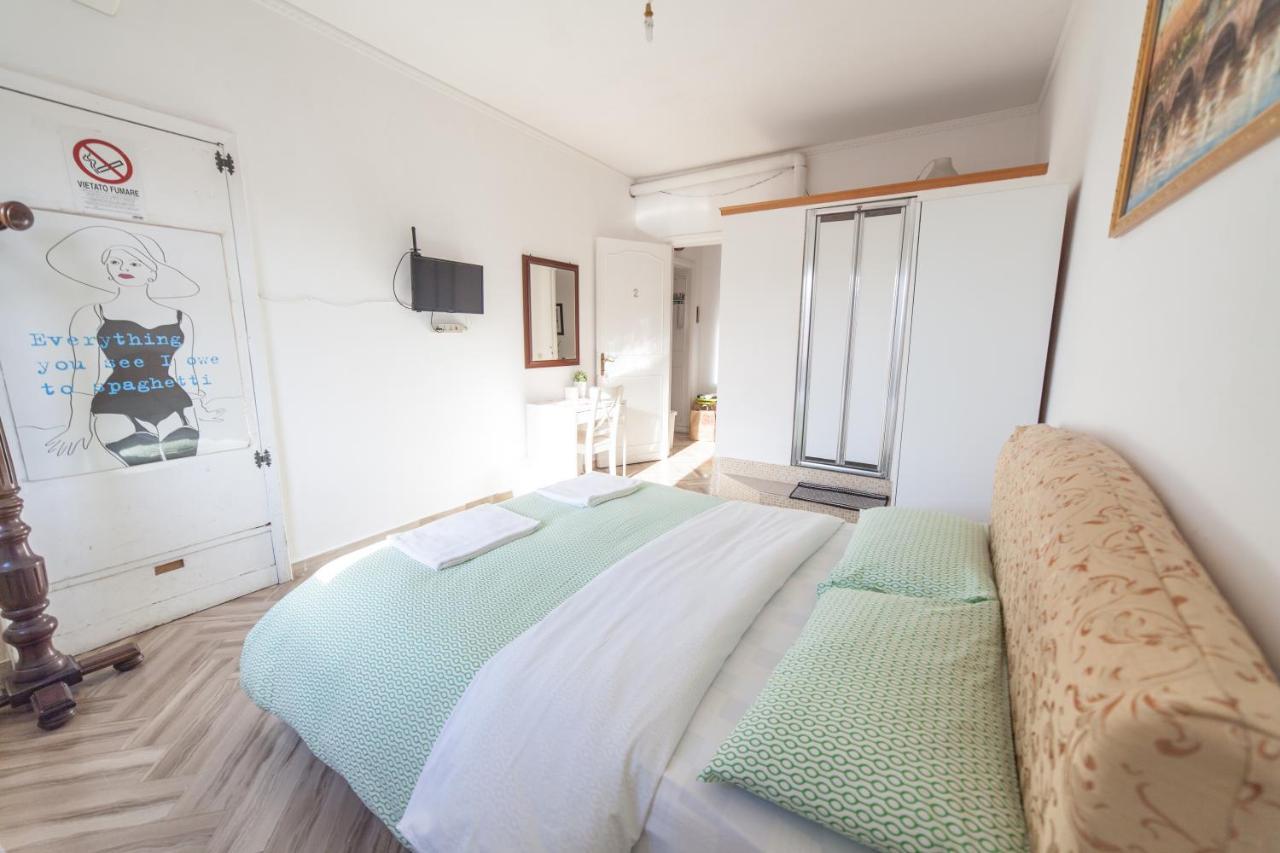 로마 메일레 하우스 B&B 외부 사진